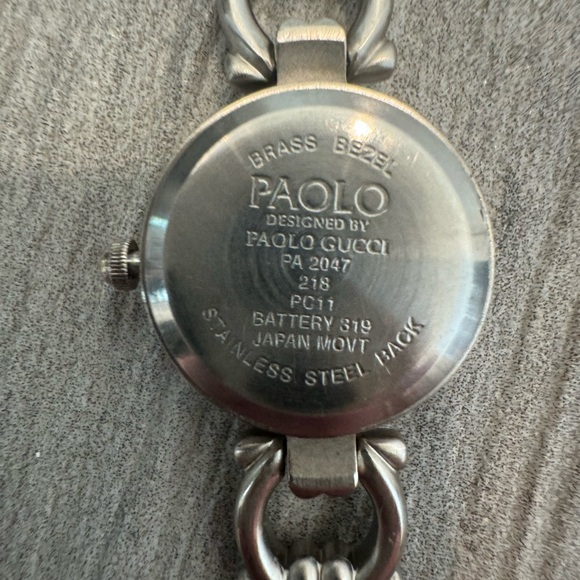 Vintage PAOLO GUCCI Women’s 20mm Quartz Watch White MOP Brushed Steel Bracelet - Picture 6 of 16